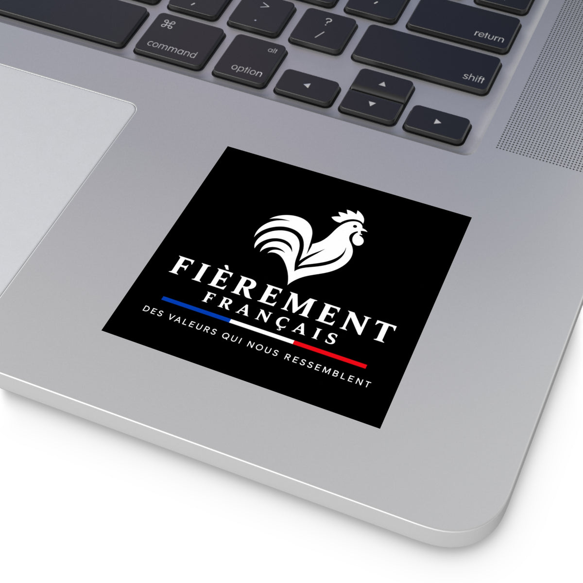 Sticker Vinyle Carré “Fièrement Français”